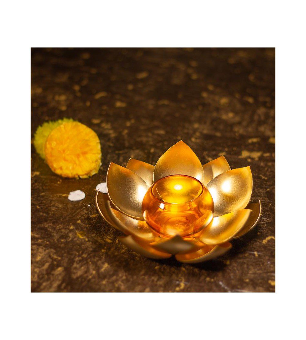 Lotus T-Light Candle Holder
